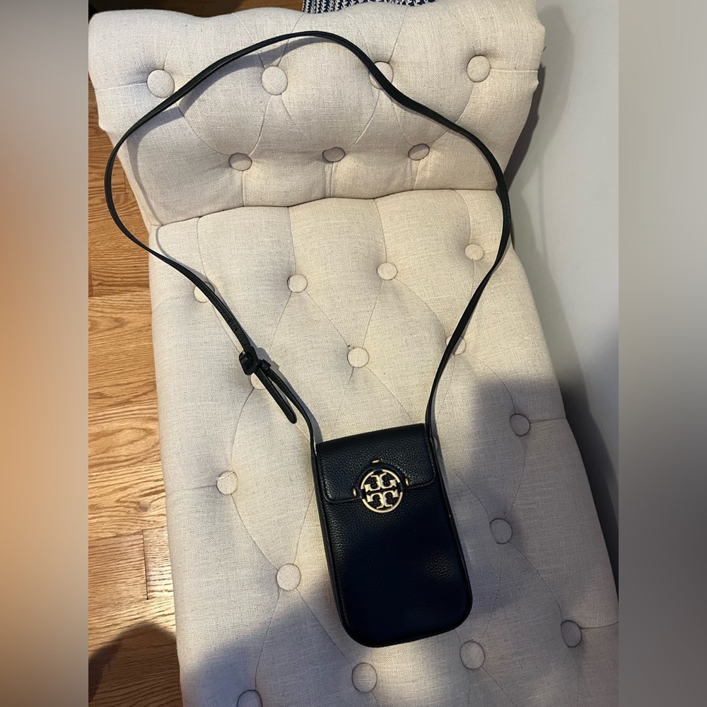 Tory Burch Cross Body - phone size